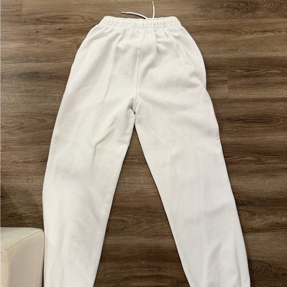 ALO yoga accolade sweatpants - Picture 4 of 5